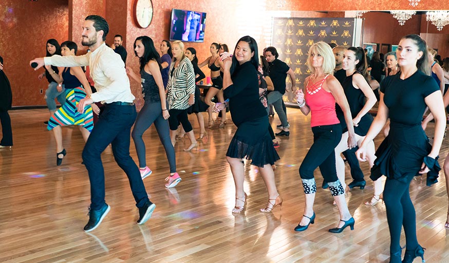 Dance Classes and the strength of Movement